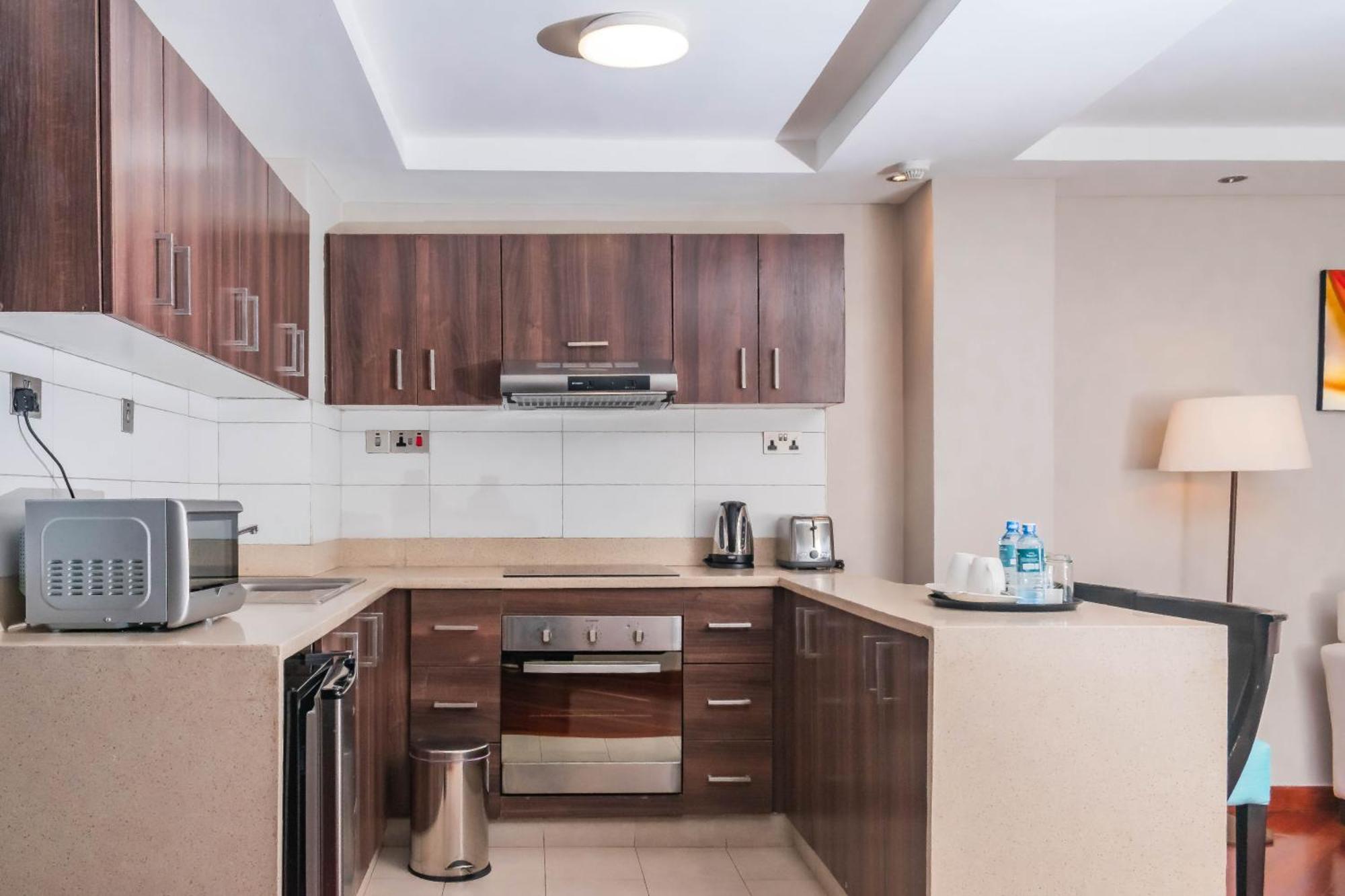 Longonot Place Serviced Apartment-Nairobi, City Centre Cbd エクステリア 写真